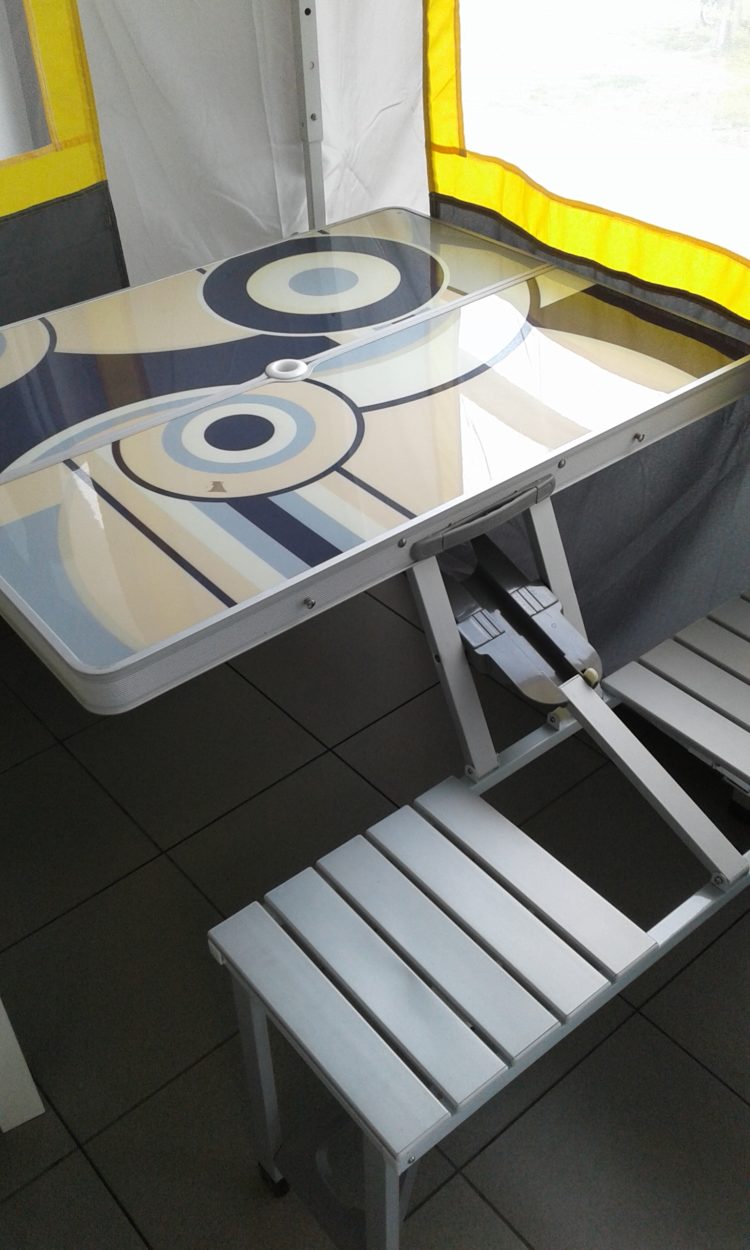 Tavolino campeggio 4 posti Brunner